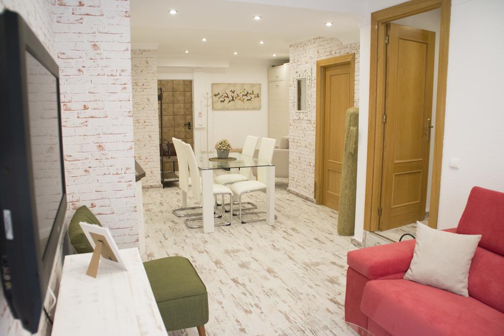 Apartamentos Sevilla Palace Exterior foto